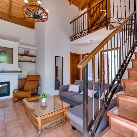 Entre Y Marbella Ojén